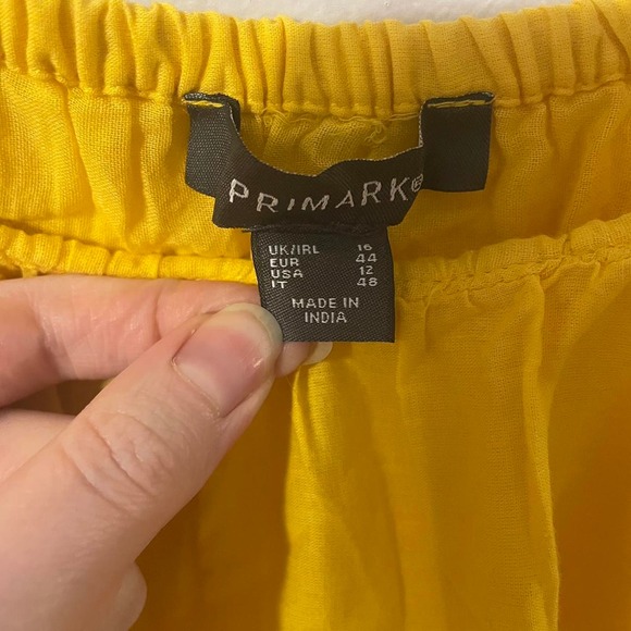 Beautiful yellow minidress from primark - Picture 3 of 4